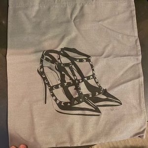 Set of 6 shoe dust covers